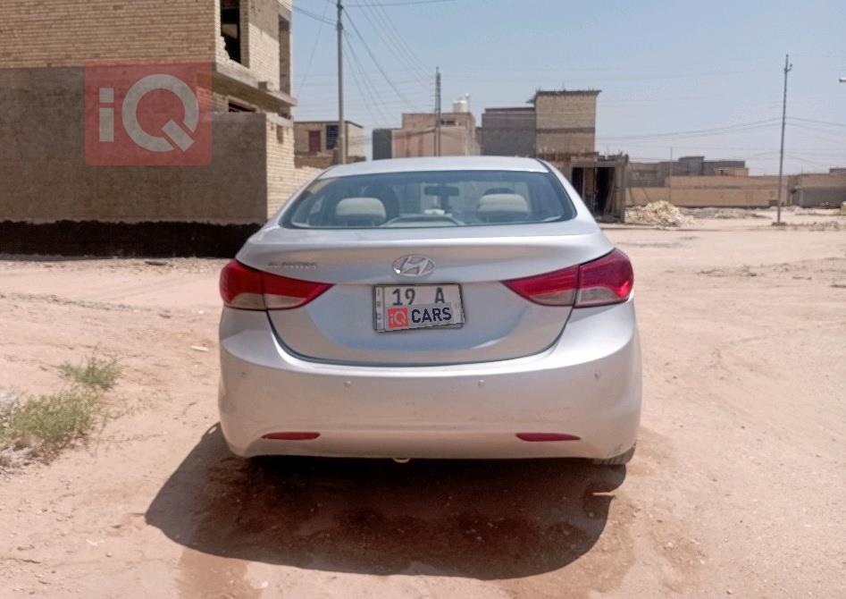 هيونداي النترا
